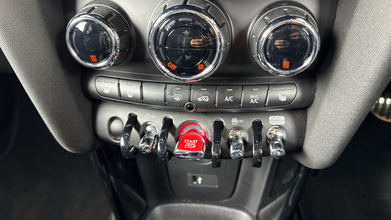 MINI Hatchback 1.5 Cooper Sport 3dr Petrol Hatchback